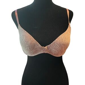 Danskin Mauve Leaf Design‎ Bra